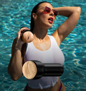 FeelRachel Stroker: Molded from Rachel Starr’s Intimate Curves Image 1